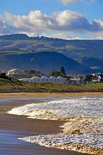 A Great Ocean View Motel