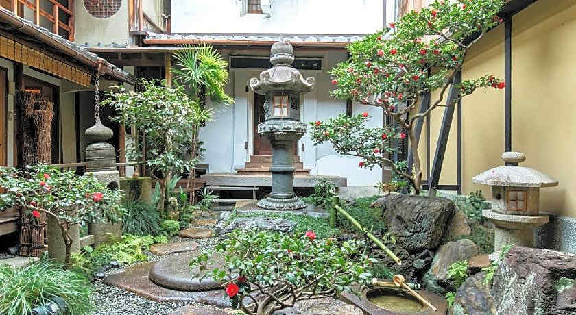 National important Cultural Ryokan TOSHIHARU