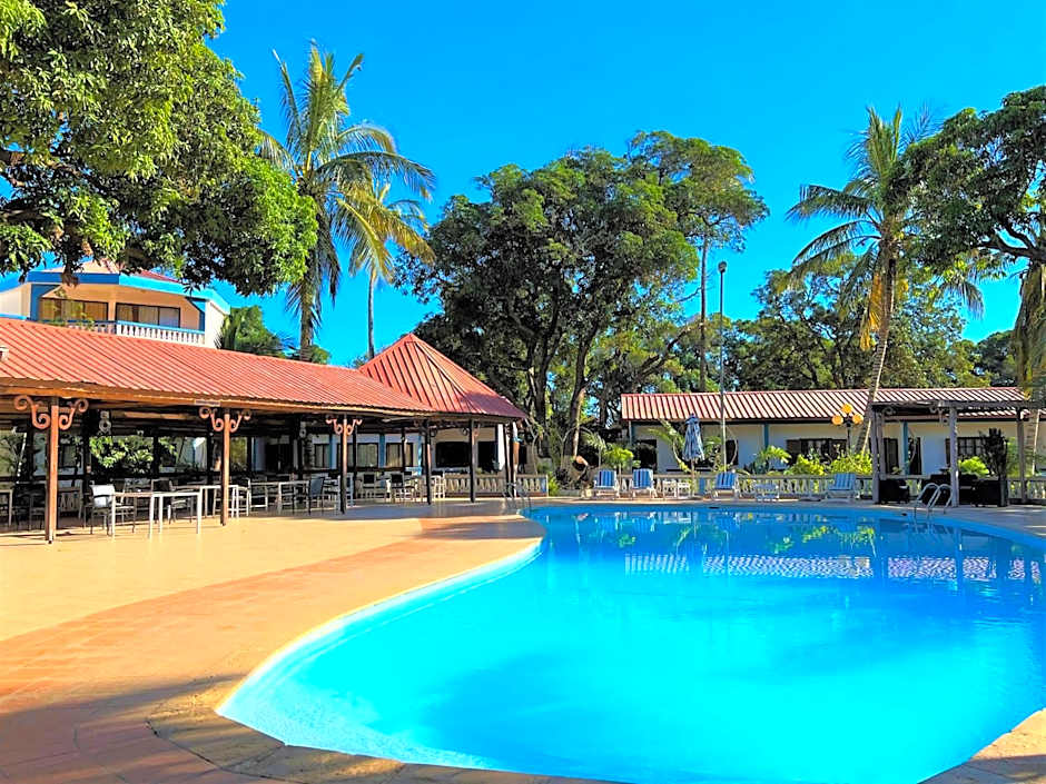 Photo 1 of 50 of Victory Hotel & Restaurant Tulear