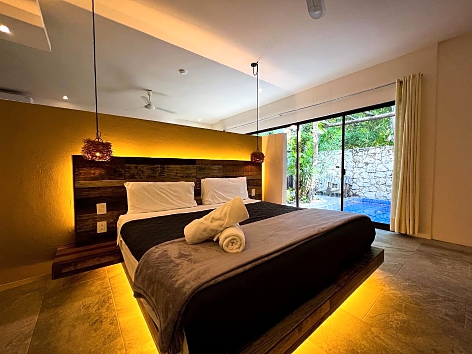 Kuun Taak Tulum