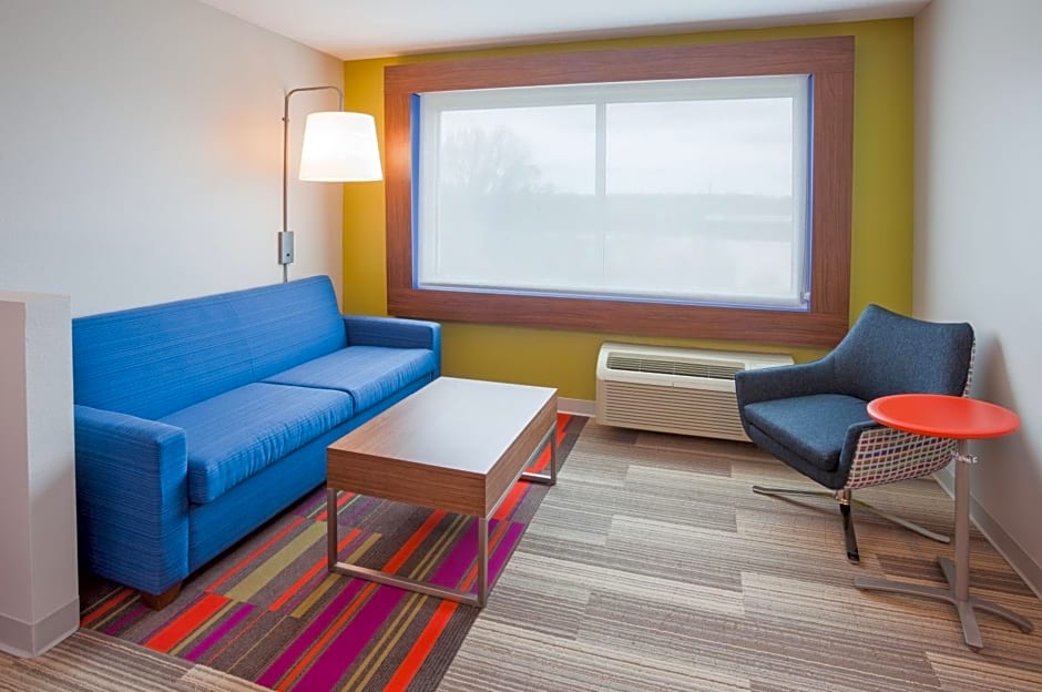 Holiday Inn Express-Des Moines Downtown