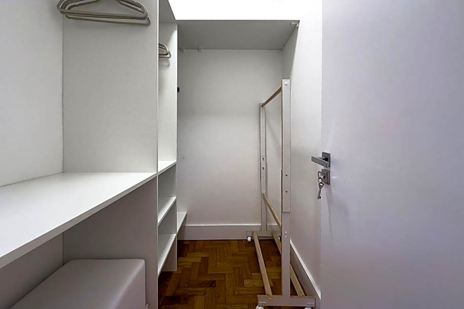 Leblon, Rua Dias Ferreira - Apt silencioso com localização premium