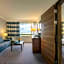 Hilton Reading
