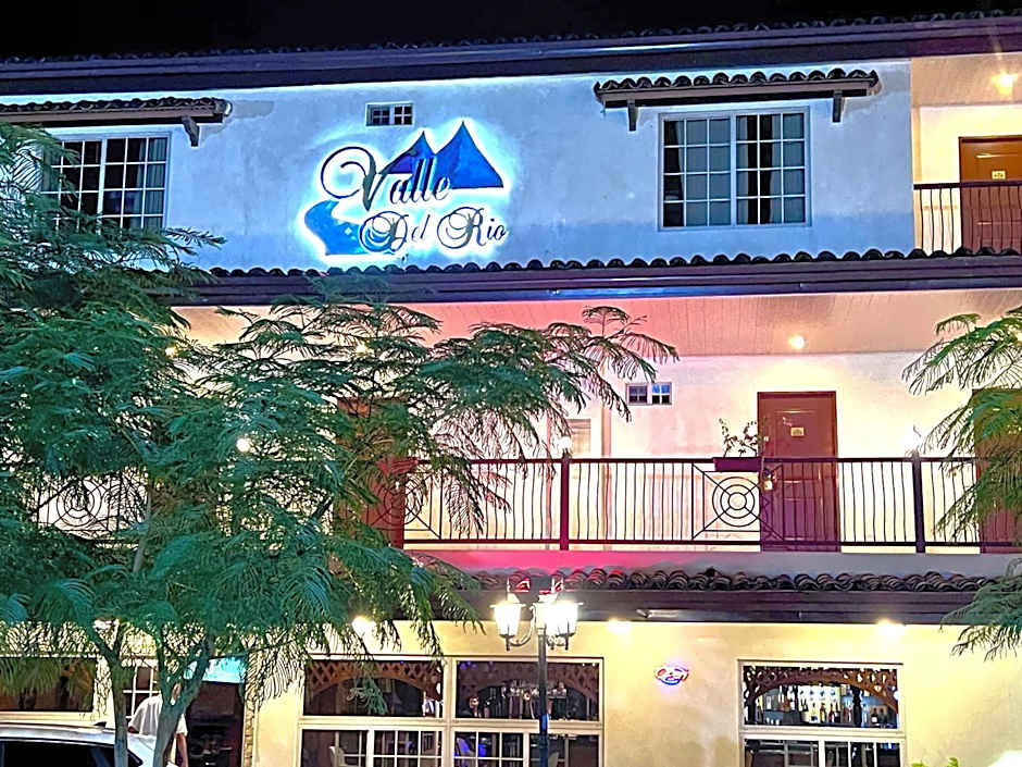 Hotel Valle del Rio