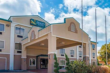 Quality Suites Burleson