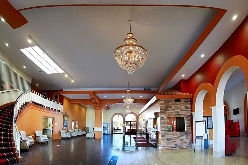 Ramada by Wyndham Fresno North