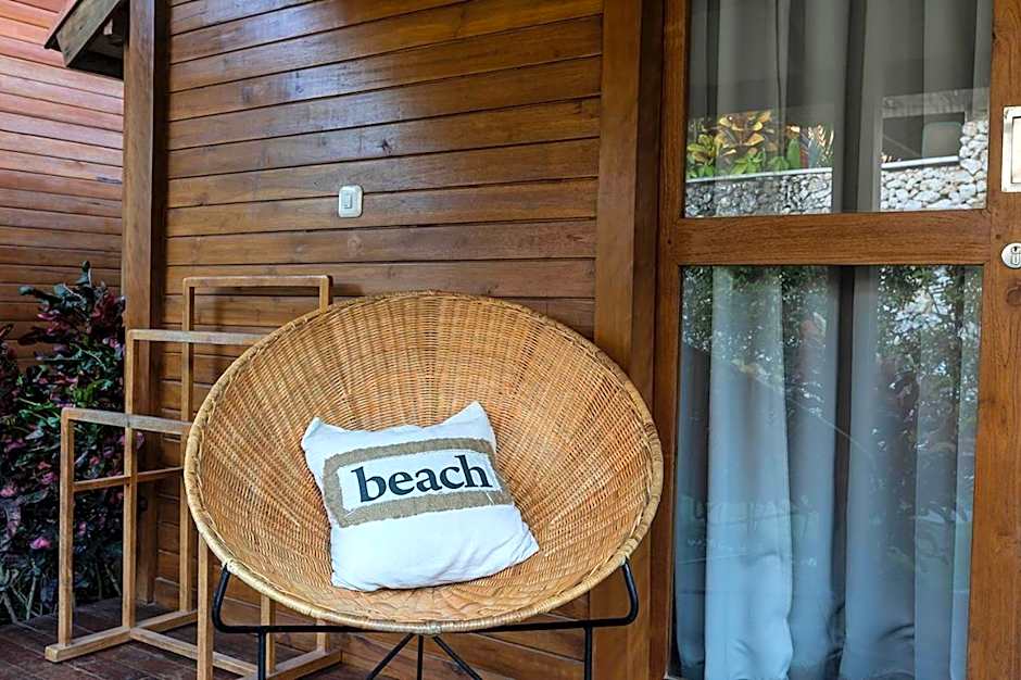 Orora Bungalows Batu Bolong Canggu