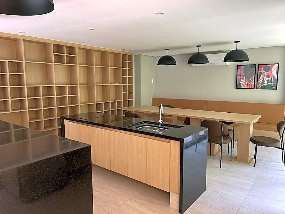 Cozzy Suites