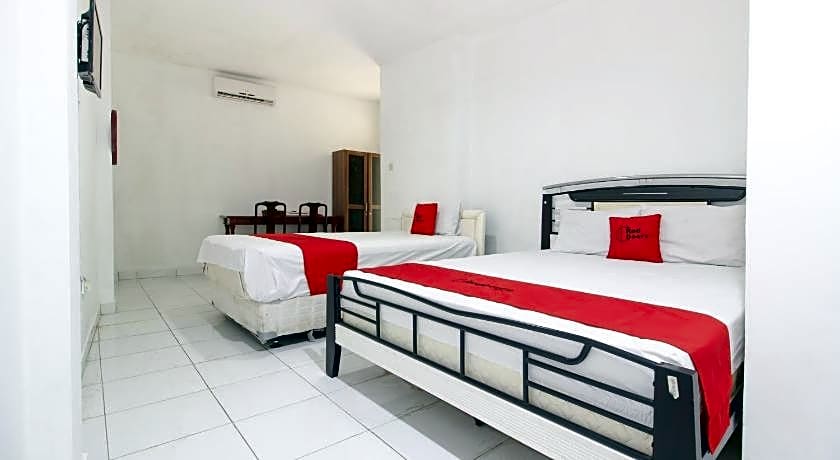 RedDoorz near RS Sarjito Yogyakarta 2