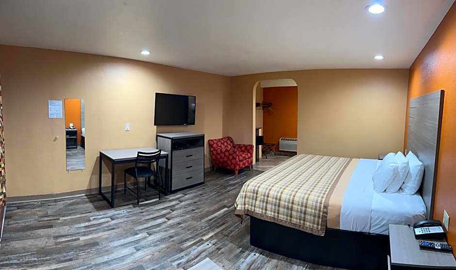 Apex Inn