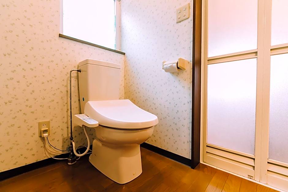 LAKE TOYA Great view log cabin