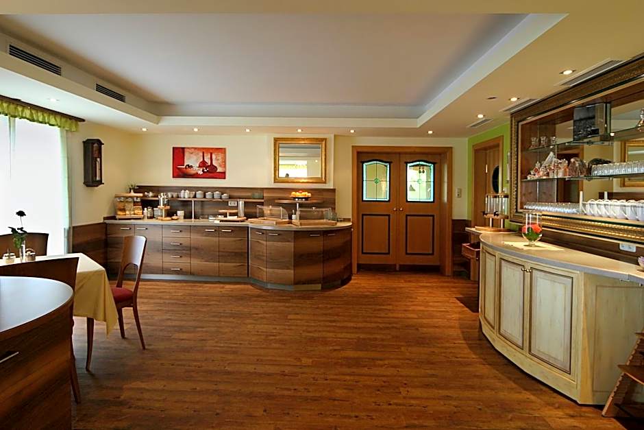 Hotel Haberl - Attersee
