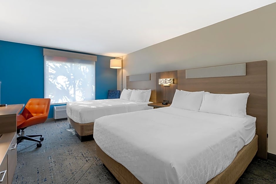 Holiday Inn Express Hotel & Suites - The Villages By IHG