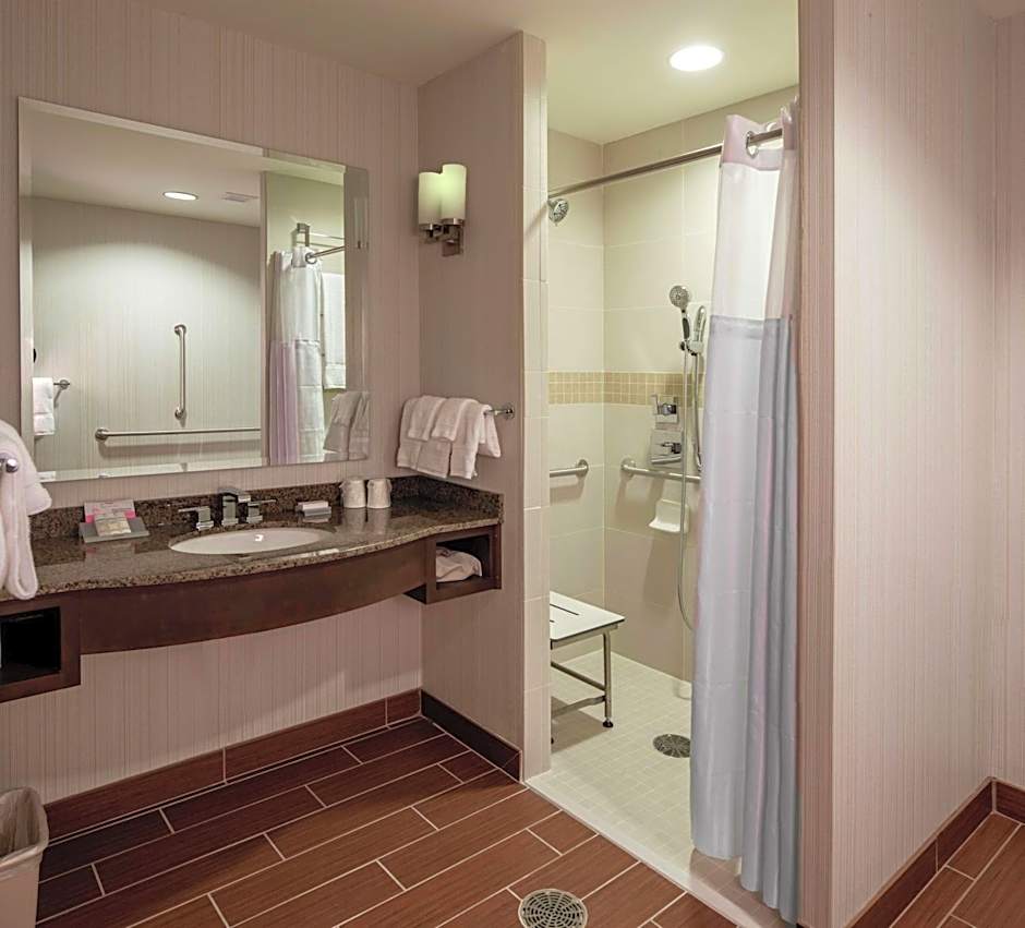 Hilton Garden Inn Uniontown