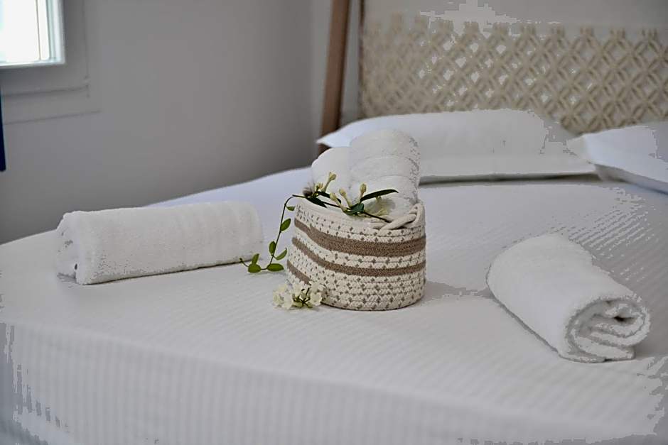 Blue Paradise Apartments