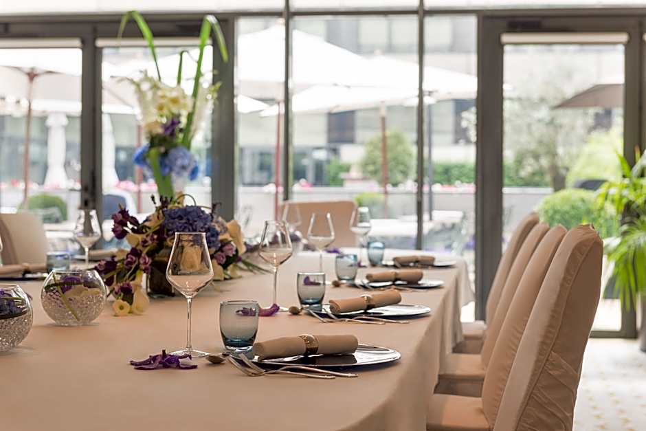 Crowne Plaza Paris - Neuilly