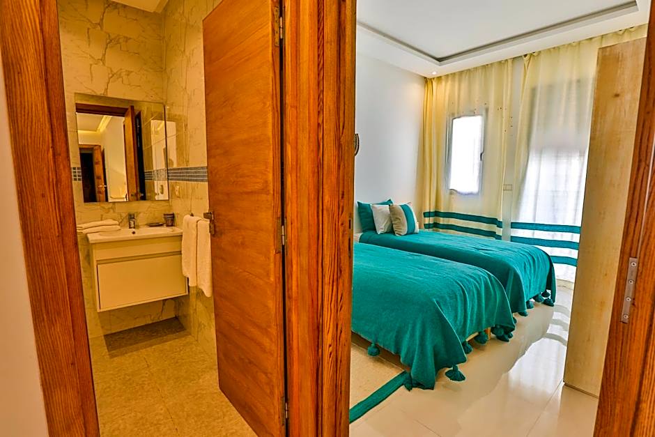Hanah Apartments