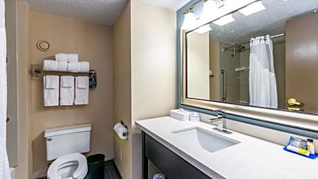 Standard Room with Two Queen Beds