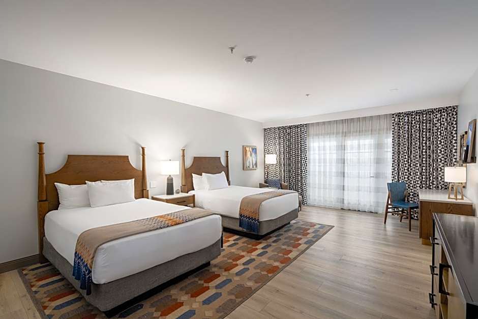 Photo 1 of 5 of Oasis 2 Queen Beds