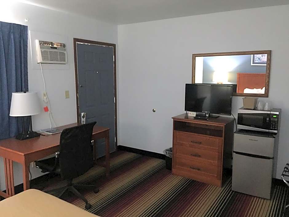 Travelodge by Wyndham Spirit Lake/Okoboji