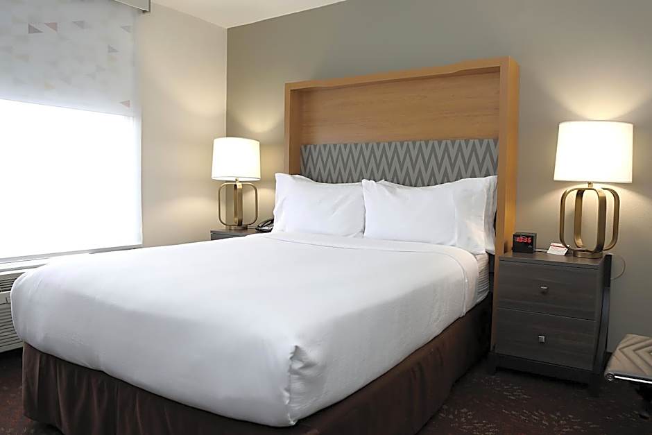 Holiday Inn OHare Area By IHG