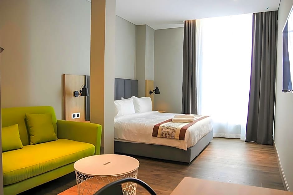 Amigo Hotel