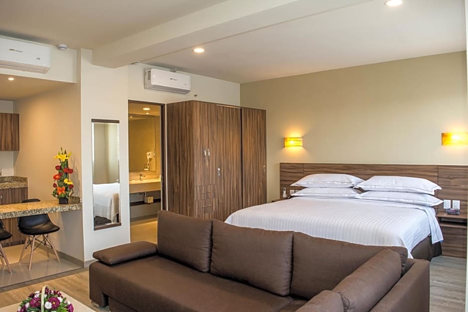 Crown Victoria Hotel