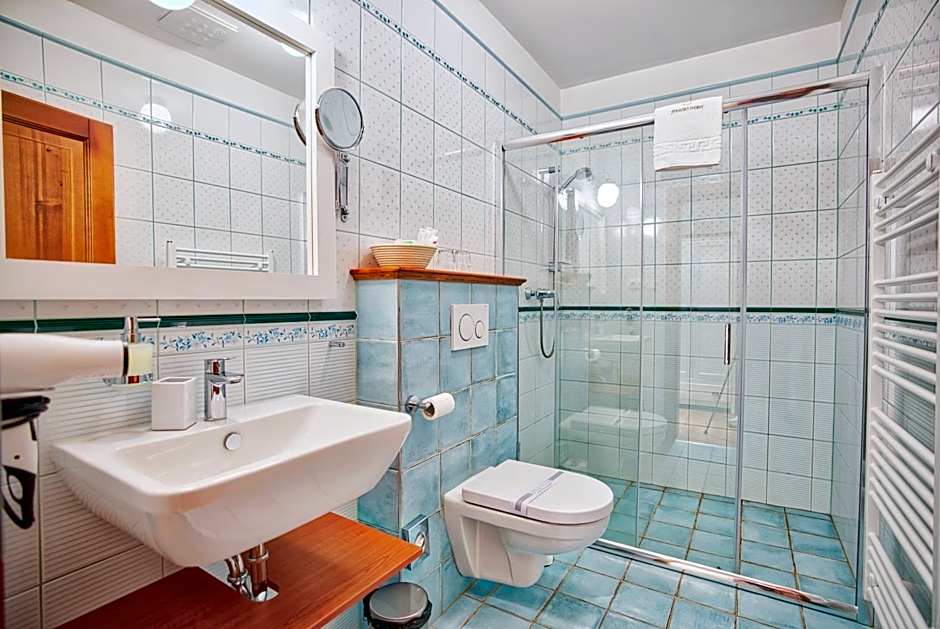 Hotel U Pekaře - Jítravský Dvorec