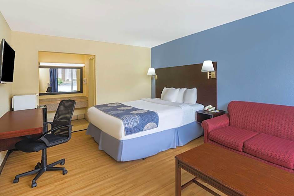 Days Inn by Wyndham Statesville