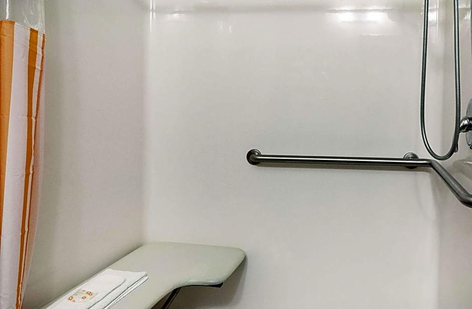 La Quinta Inn & Suites by Wyndham Houma