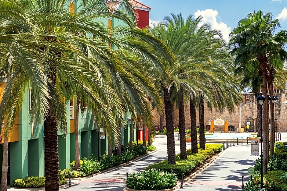 Renaissance Curacao Resort & Casino Email