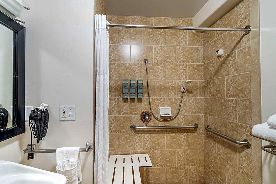 Best Western Liberty Inn