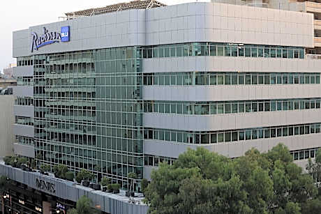 Radisson Blu Hotel, Beirut Verdun