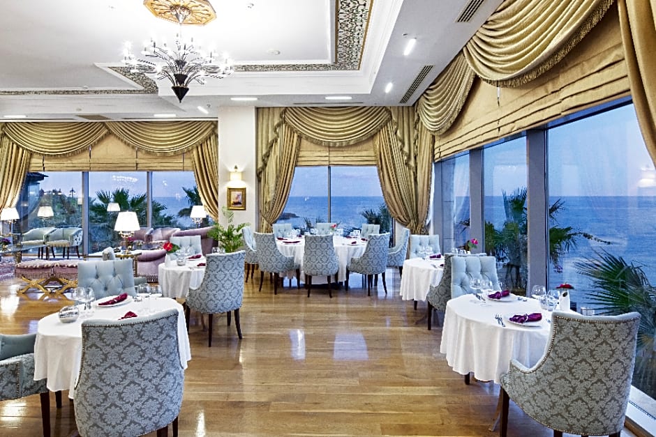 Merit Royal Premium Hotel Casino & SPA