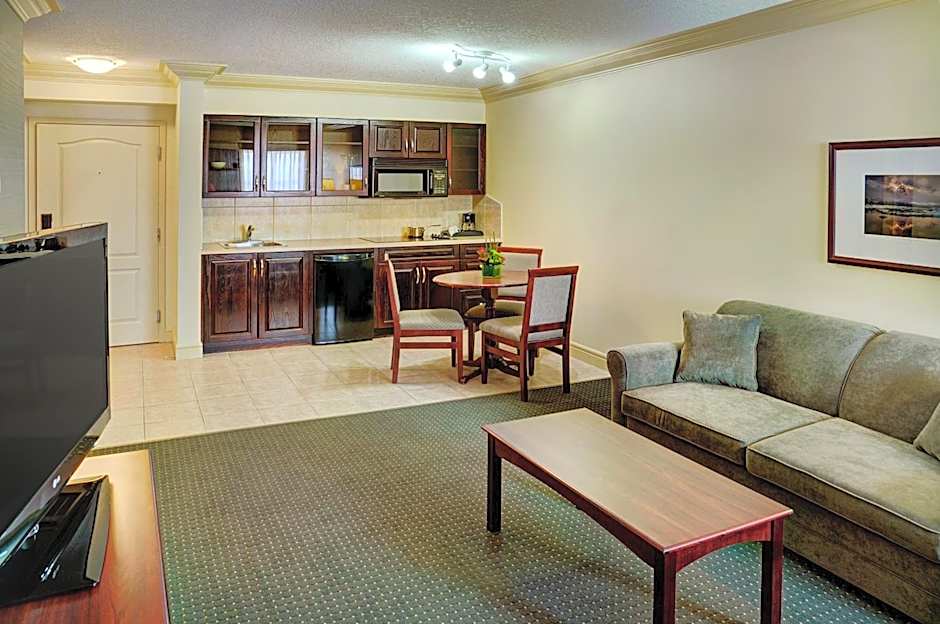 Chateau Nova Kingsway