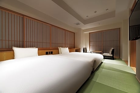 Japanese-Style Corner Twin Room with Partially Open-Air Bath