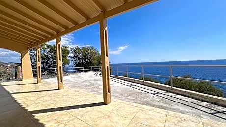 Superior Family Room