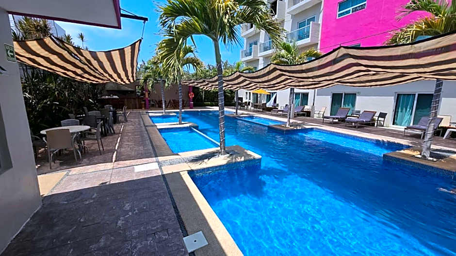 Hotel Yeah Rincón de Guayabitos