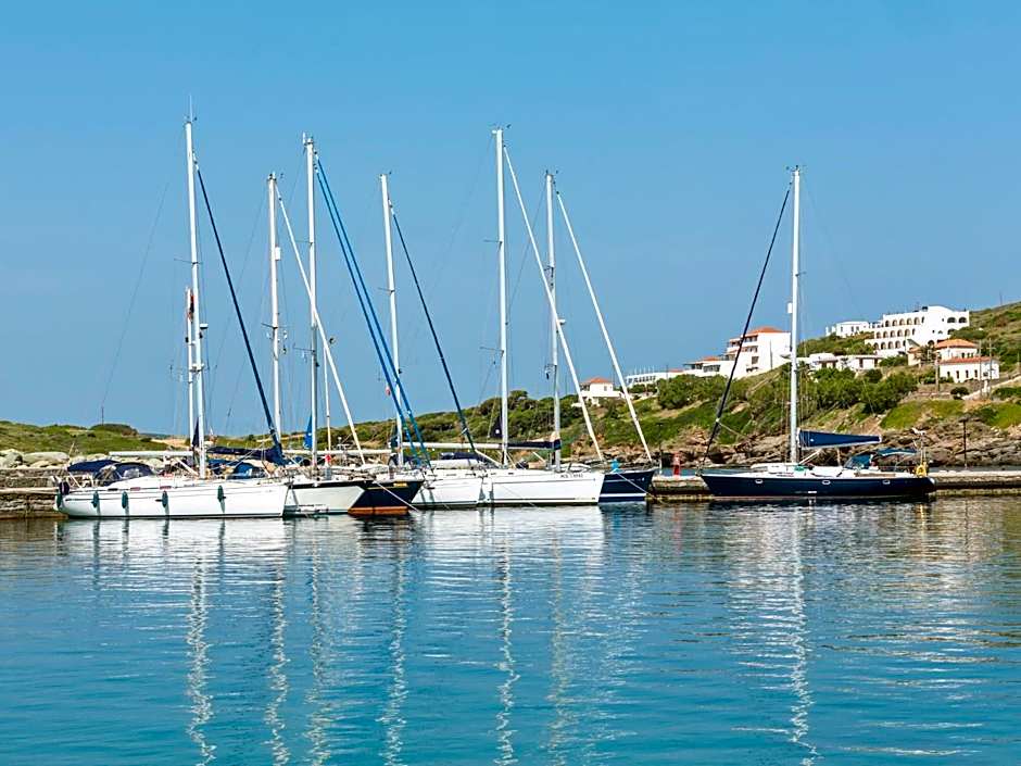 Paradise Design Apartments