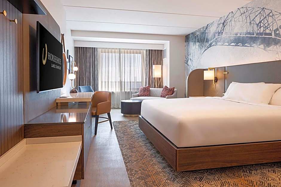 Horseshoe Lake Charles - A Caesars Rewards Destination