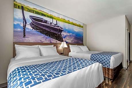 Standard Queen Room with Two Queen Beds - Non-Smoking