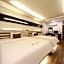 H  Hotel