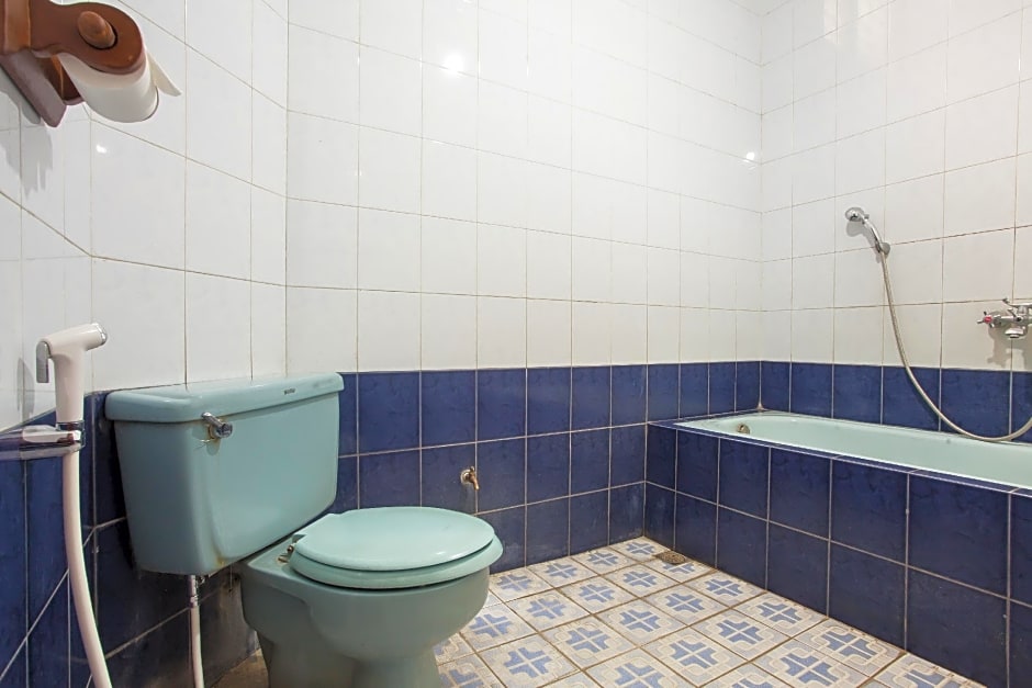 RedDoorz near Balai Kota Malang