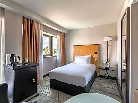 Classic Room with Single Bed