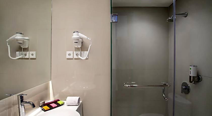 ibis Styles Cikarang