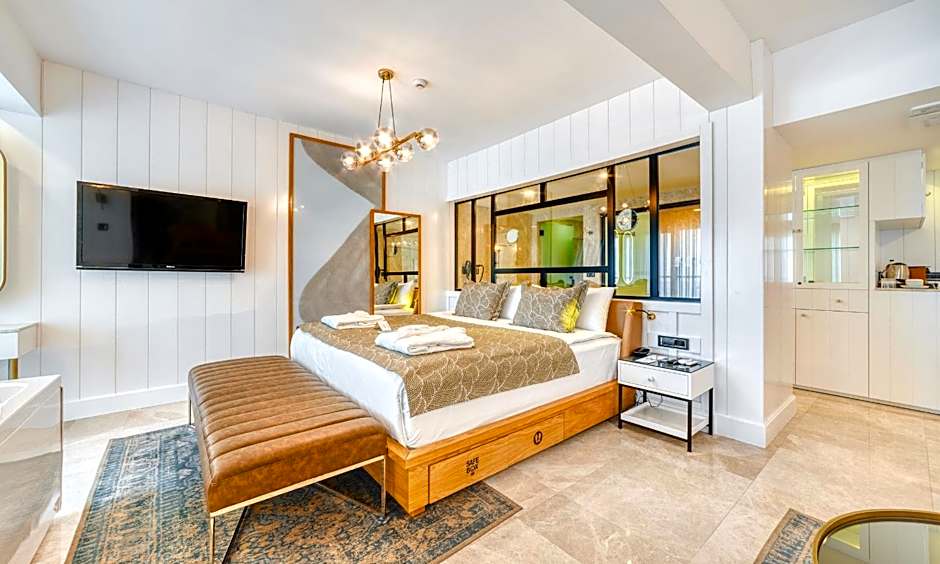 Numa Port Hotel