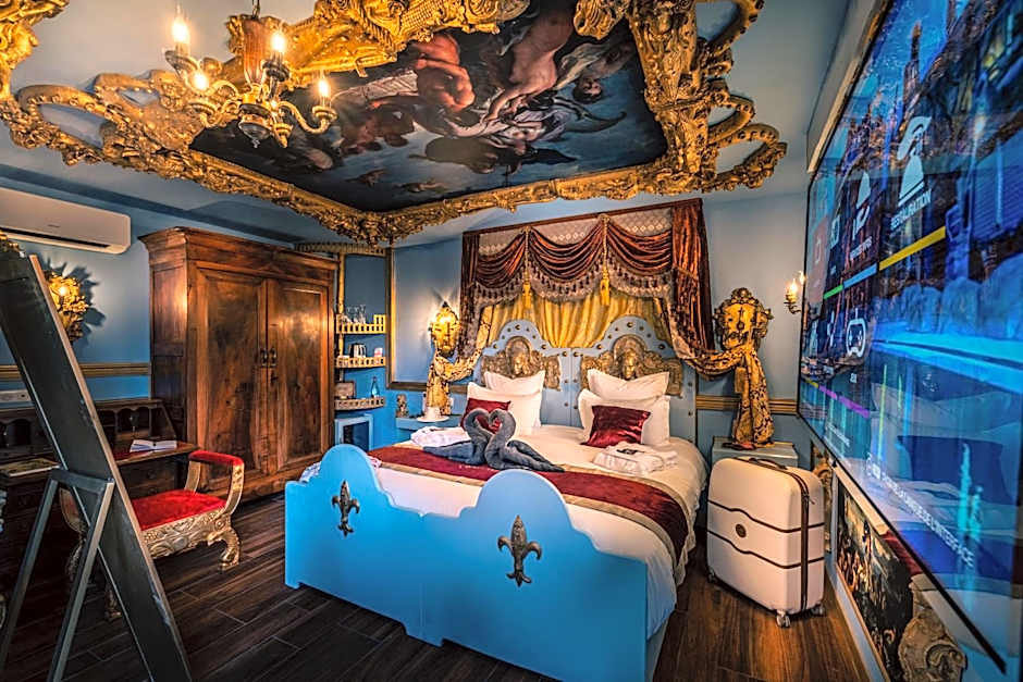 Hotel Pirates World