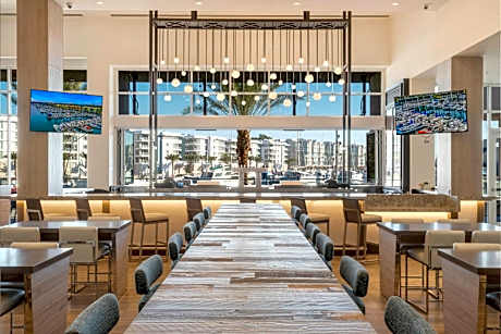 Courtyard By Marriott Marina Del Rey