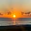 San Simeon Beachfront Apartments Tugun