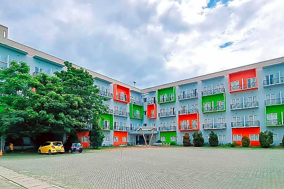 Gading Serpong Hotel Near Stadion Persita Redpartner